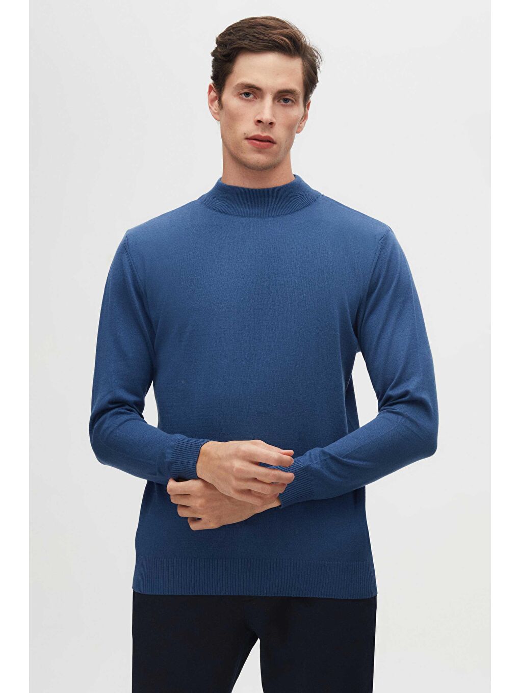 Regular Fit Mavi Pamuk Karışımlı Yarım Balıkçı Triko Kazak-1