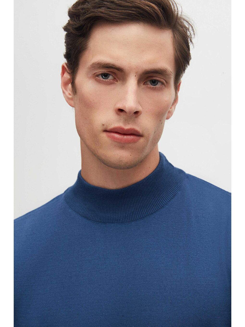 Regular Fit Mavi Pamuk Karışımlı Yarım Balıkçı Triko Kazak-2