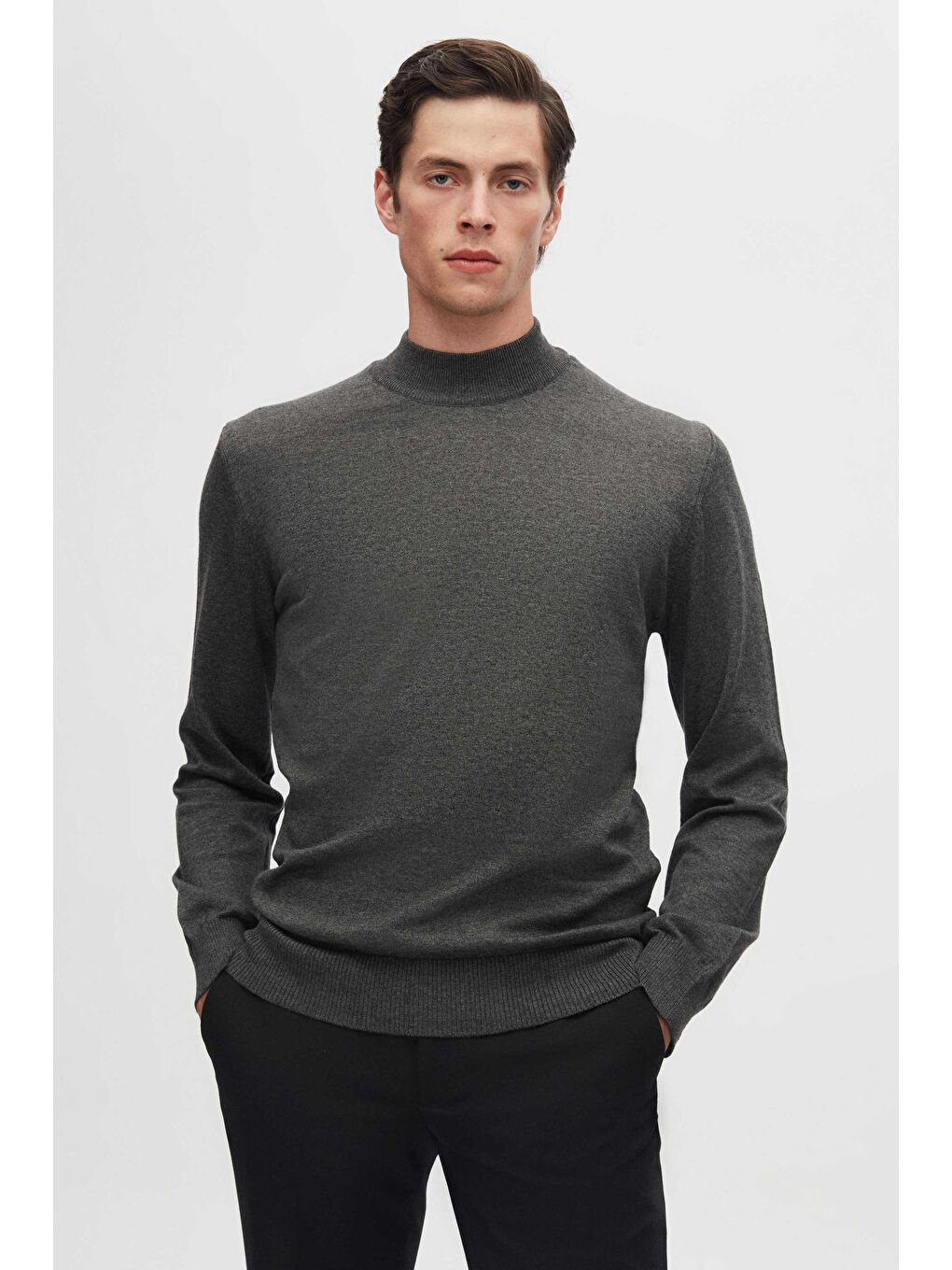 Regular Fit Antrasit Pamuk Karışımlı Yarım Balıkçı Triko Kazak-2