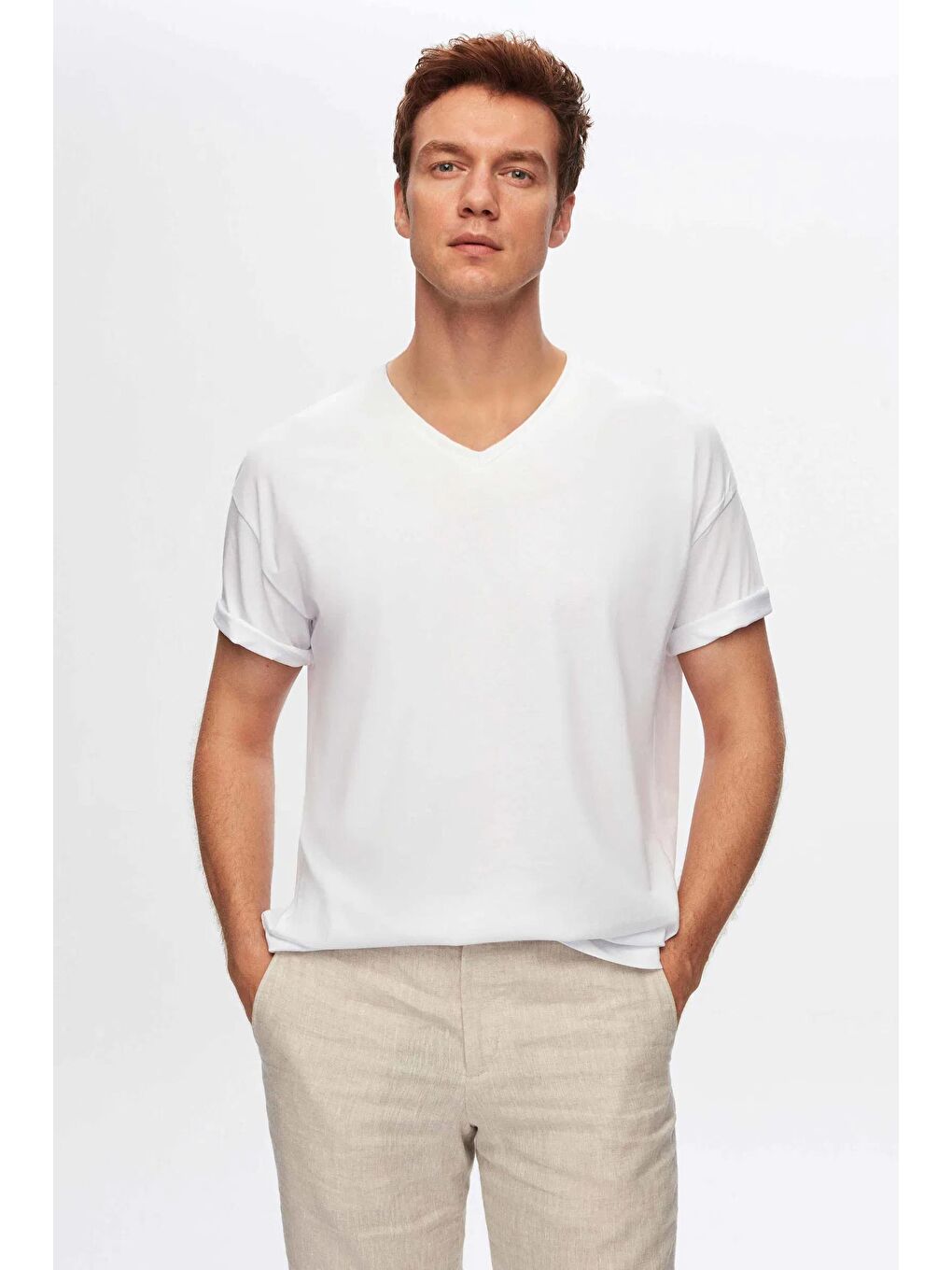 Slim Fit Beyaz 3'lü Set V Yaka Tişört-1