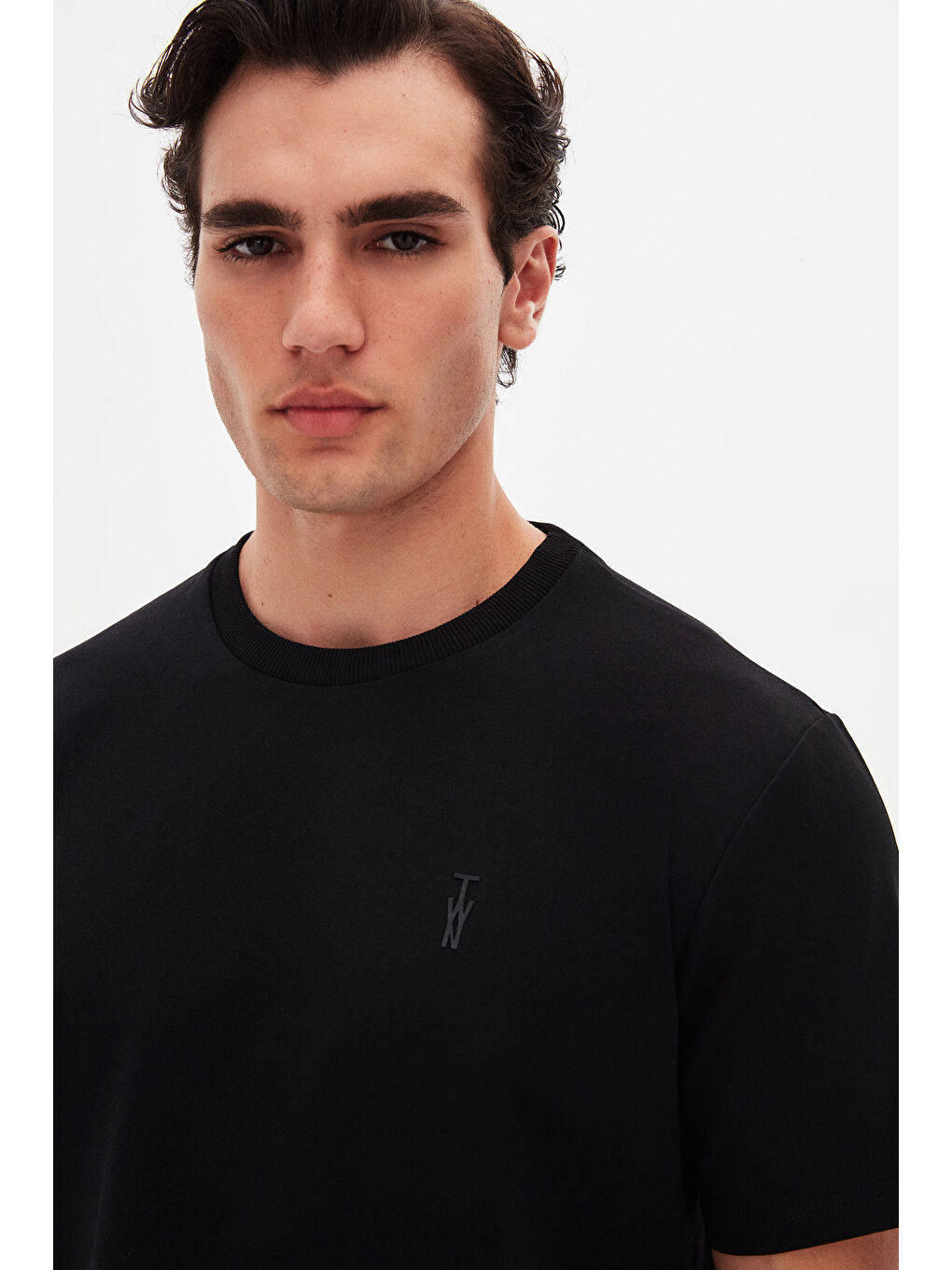 Slim Fit Siyah Düz Tişört-2