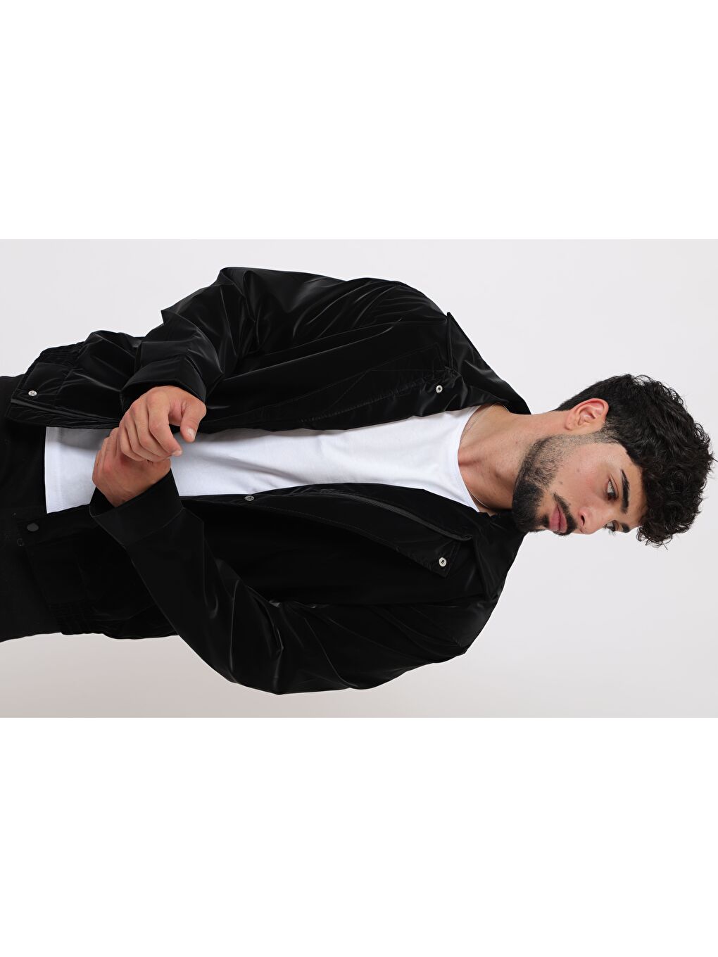 Siyah Yakalı Bel Lastikli Nova Mevsimlik Yağlı Görünümlü Mont BL 1811_60326-3