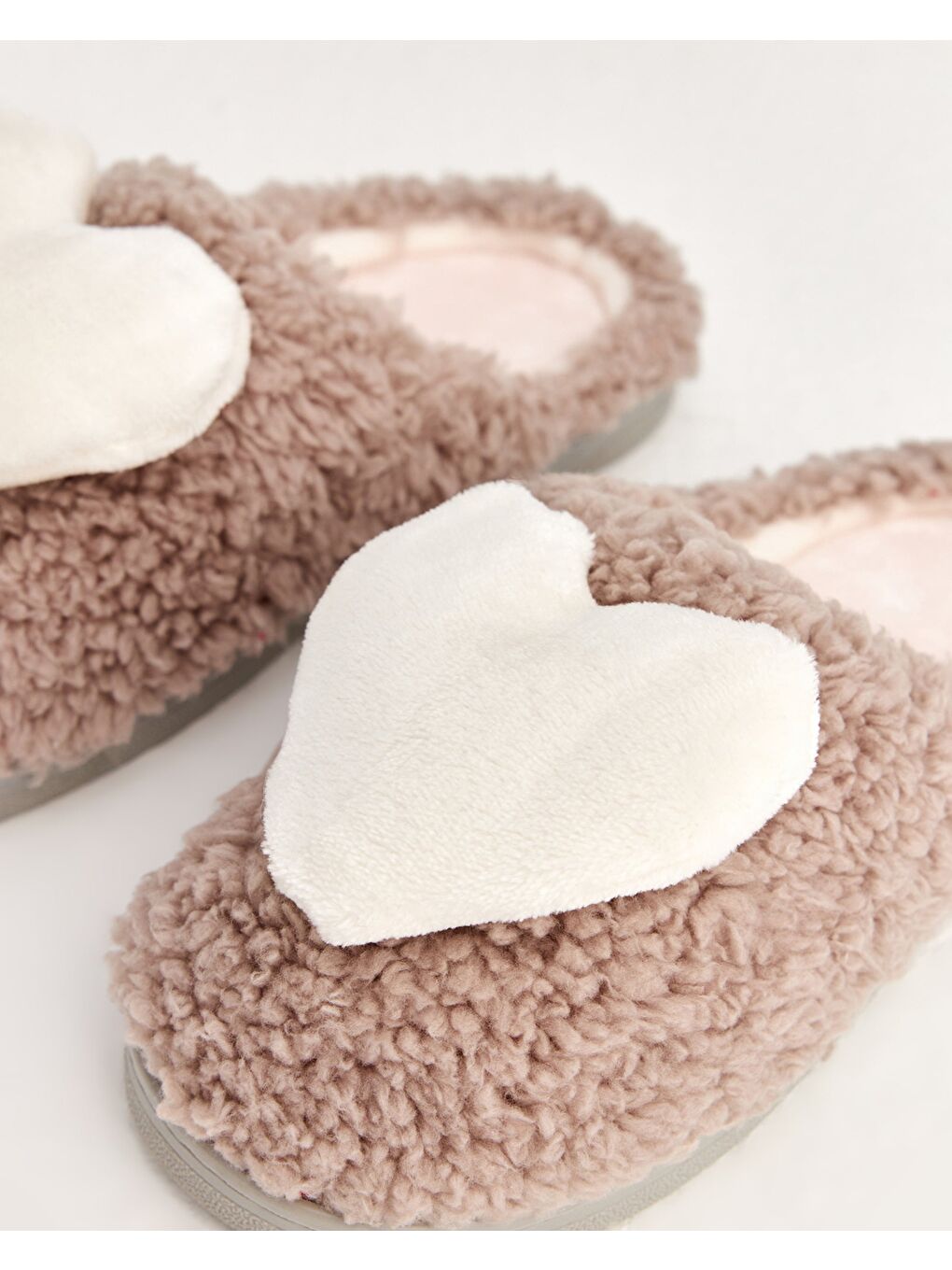 Gri HEART - Kalp Figürlü Kadın Ev Terliği-3