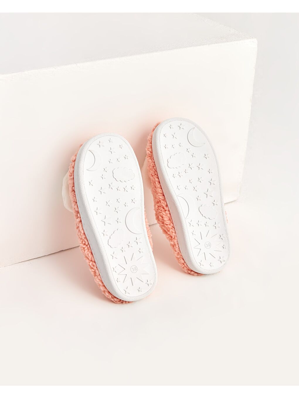 Pembe HEART - Kalp Figürlü  Kadın Ev Terliği-1