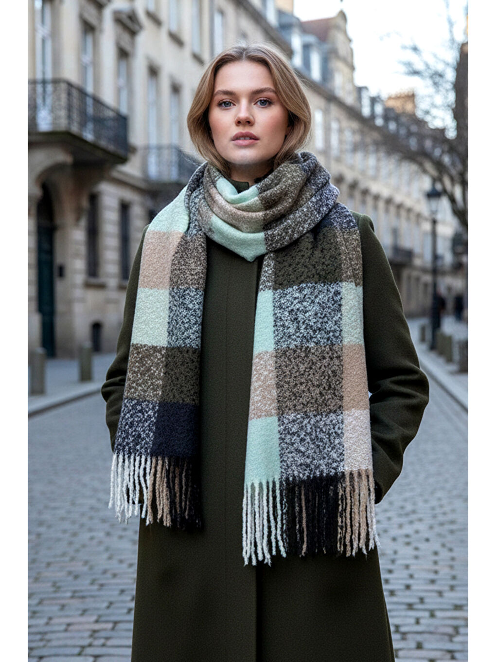 Püsküllü Buklet Atkı Şal 45X200 cm 1292 Siyah-1