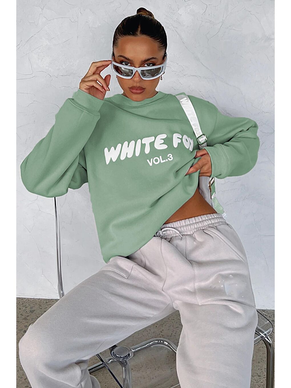 Madmext Nane Yeşili Mint Yeşili Bisiklet Yaka Baskılı Sweatshirt MG1904