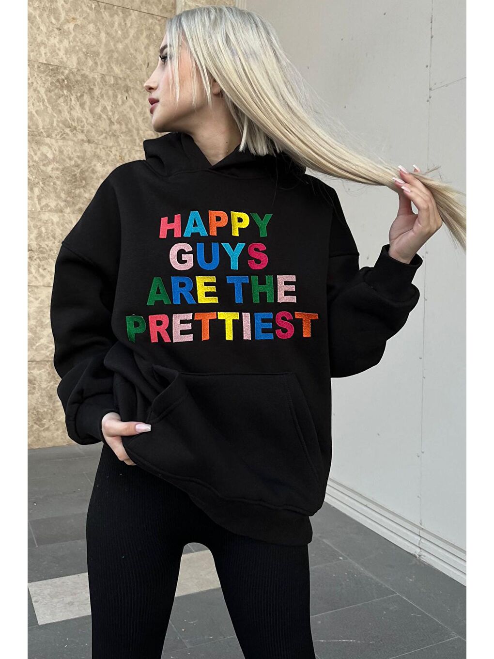 Madmext Siyah Renkli Nakışlı Bisiklet Yaka Sweatshirt MG1574 - 1