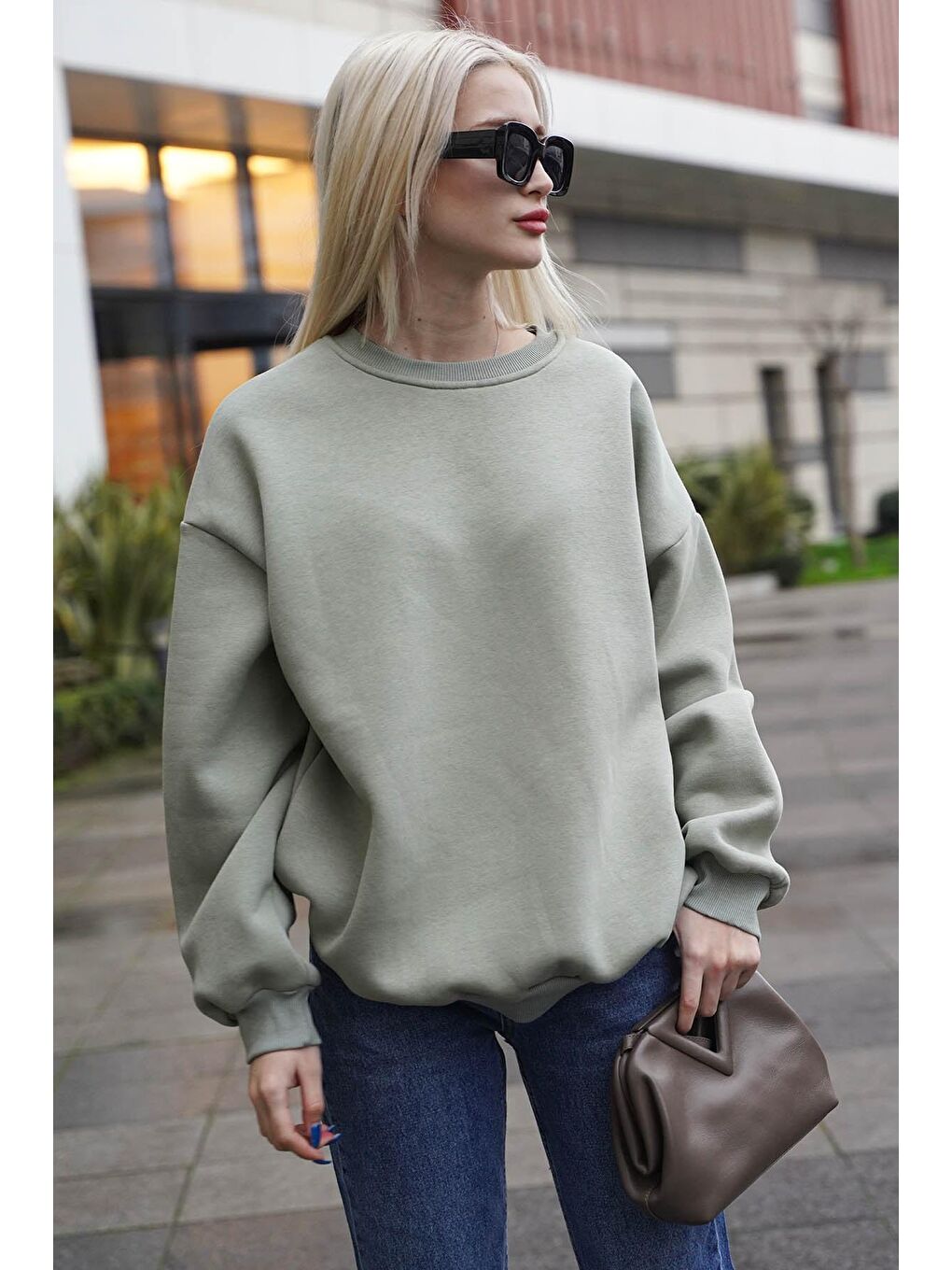 Madmext Nane Yeşili Mint Yeşili Bisiklet Yaka Basic Sweatshirt MG1559