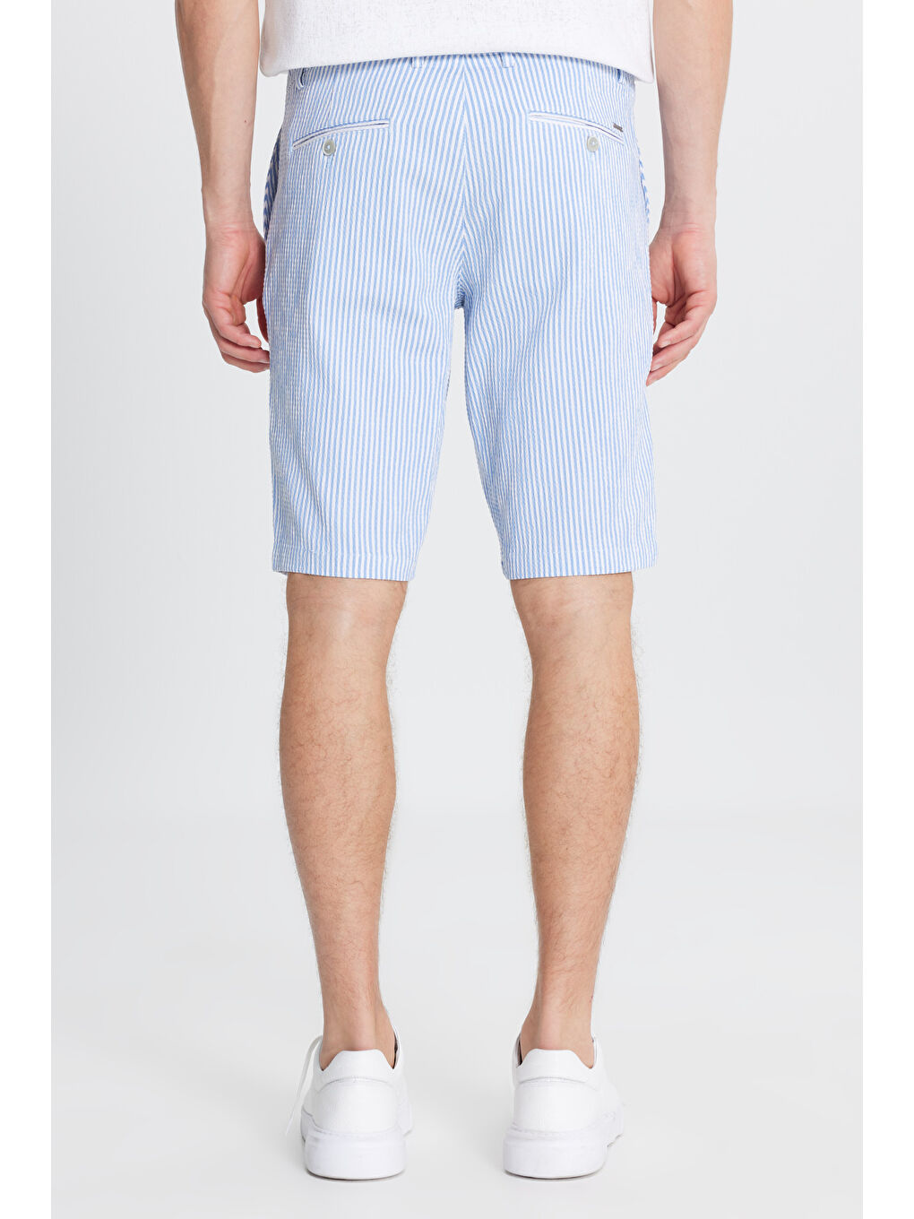 Erkek Beyaz-Mavi Slim Fit Dar Kesim Yan Cepli Gofre Desenli Şort-4