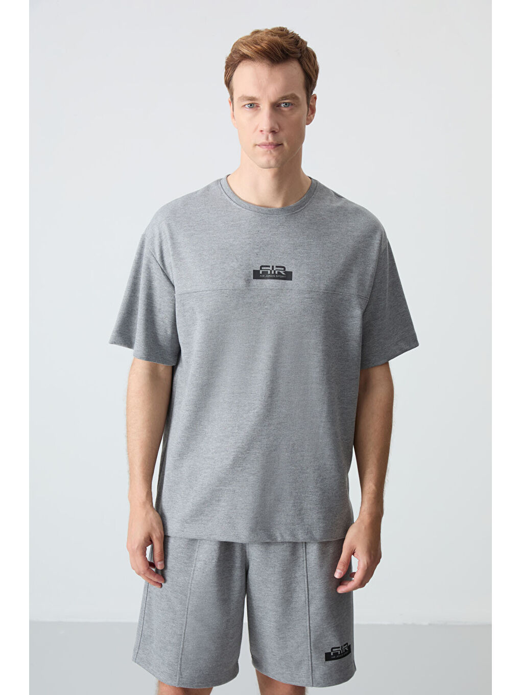 Gri Melanj Pamuklu Kalın Yumuşak Dokulu Oversize Fit Basic Erkek Şort Takım - 85259-2