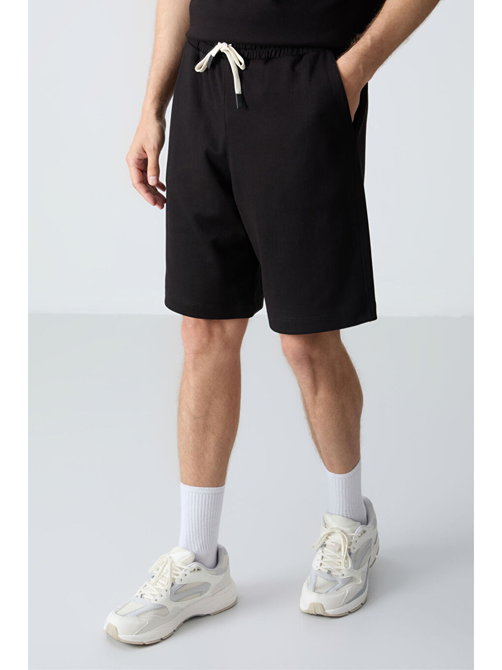 Siyah Pamuklu Kalın Yumuşak Dokulu Oversize Fit Basic Erkek Şort Takım - 85257-4