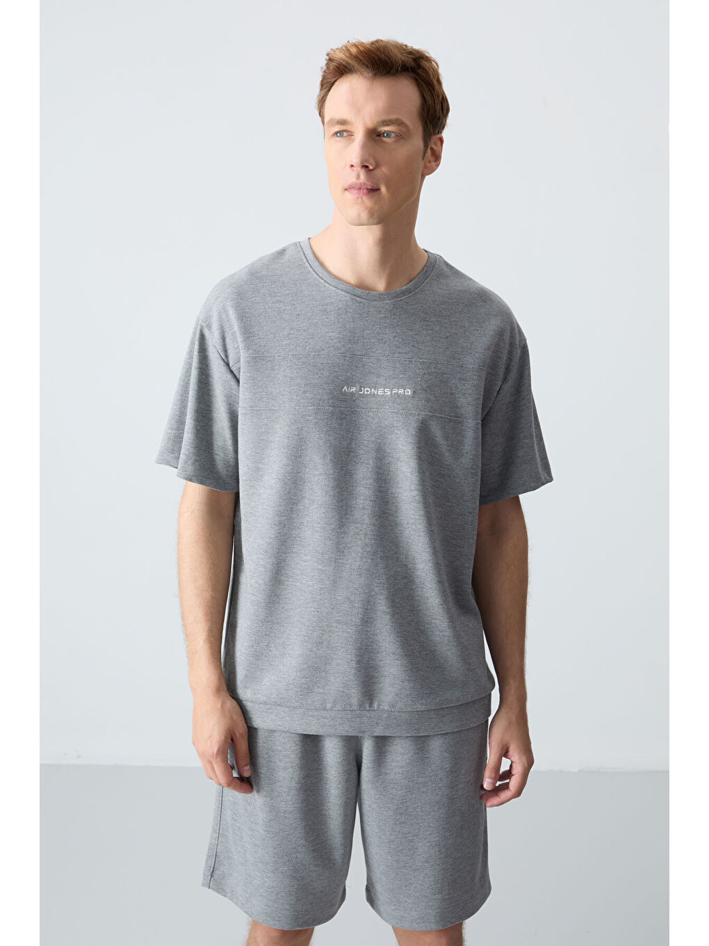 Gri Melanj Pamuklu Kalın Yumuşak Dokulu Oversize Fit Basic Erkek Şort Takım - 85257-3