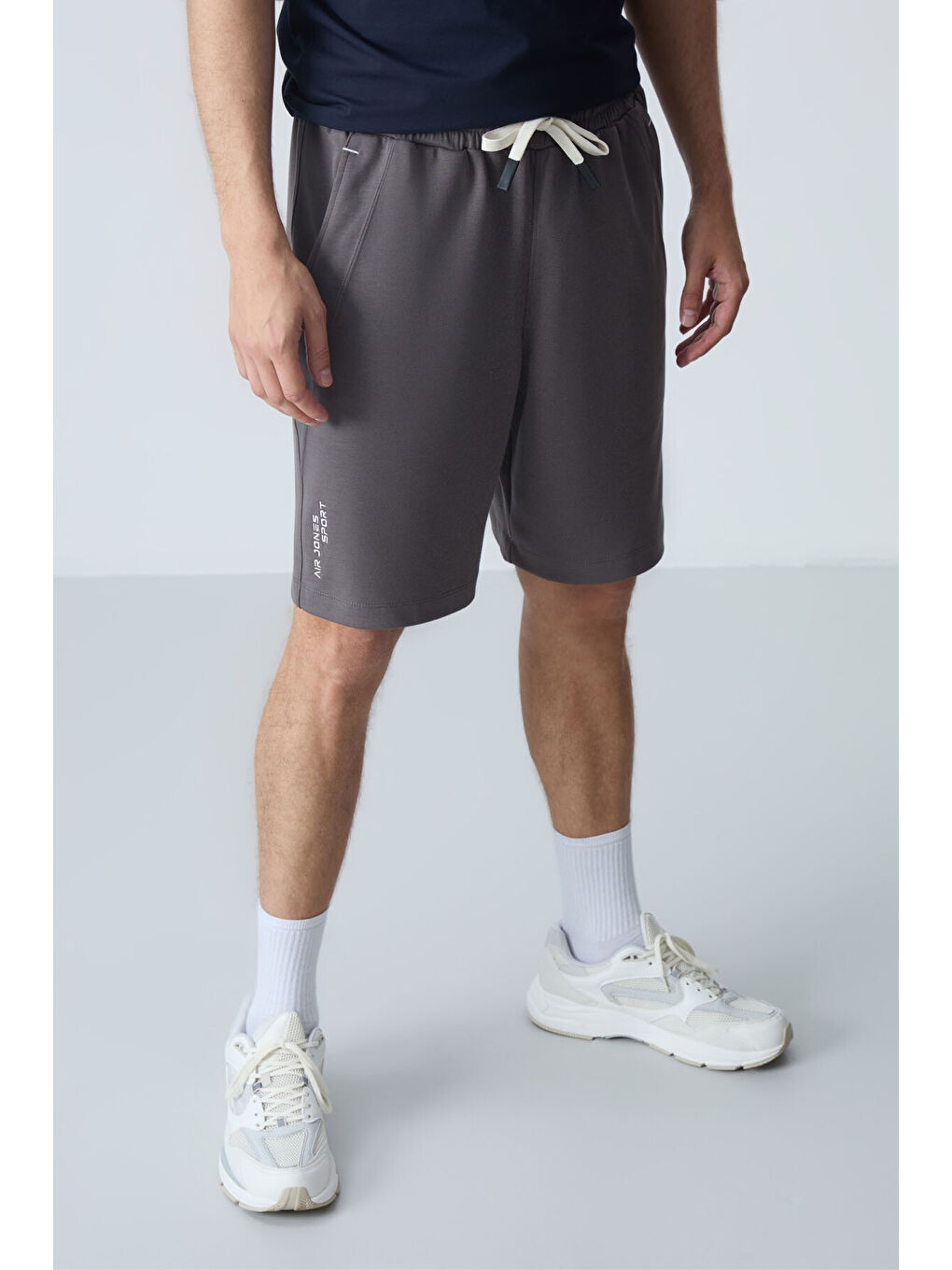 Gri Koyu gri Pamuklu Kalın Yumuşak Dokulu Standart Fit Basic Erkek Şort  - 81278-3