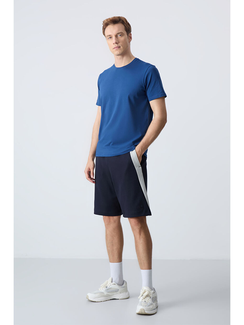 Lacivert Pamuklu Kalın Yumuşak Dokulu Standart  Fit Basic Erkek Şort  - 81280