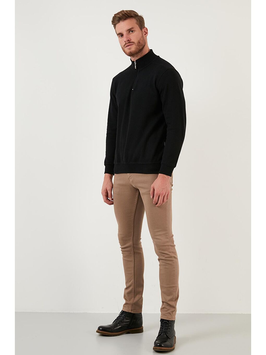 Siyah Pamuklu Yarım Fermuarlı Balıkçı Yaka Erkek Kazak 456209-3