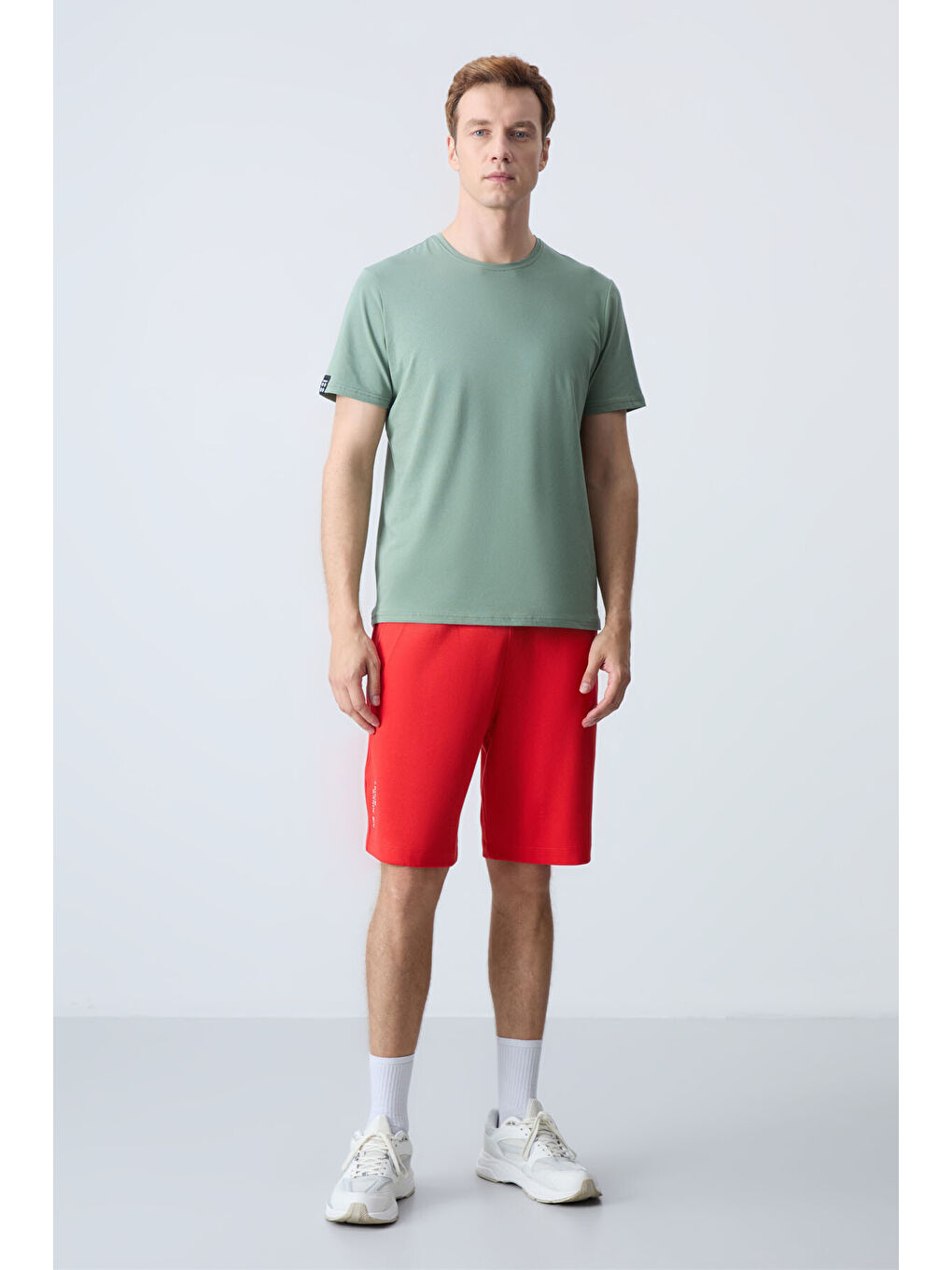 Kırmızı Fiesta Pamuklu Kalın Yumuşak Dokulu Standart  Fit Basic Erkek Şort  - 81278-1