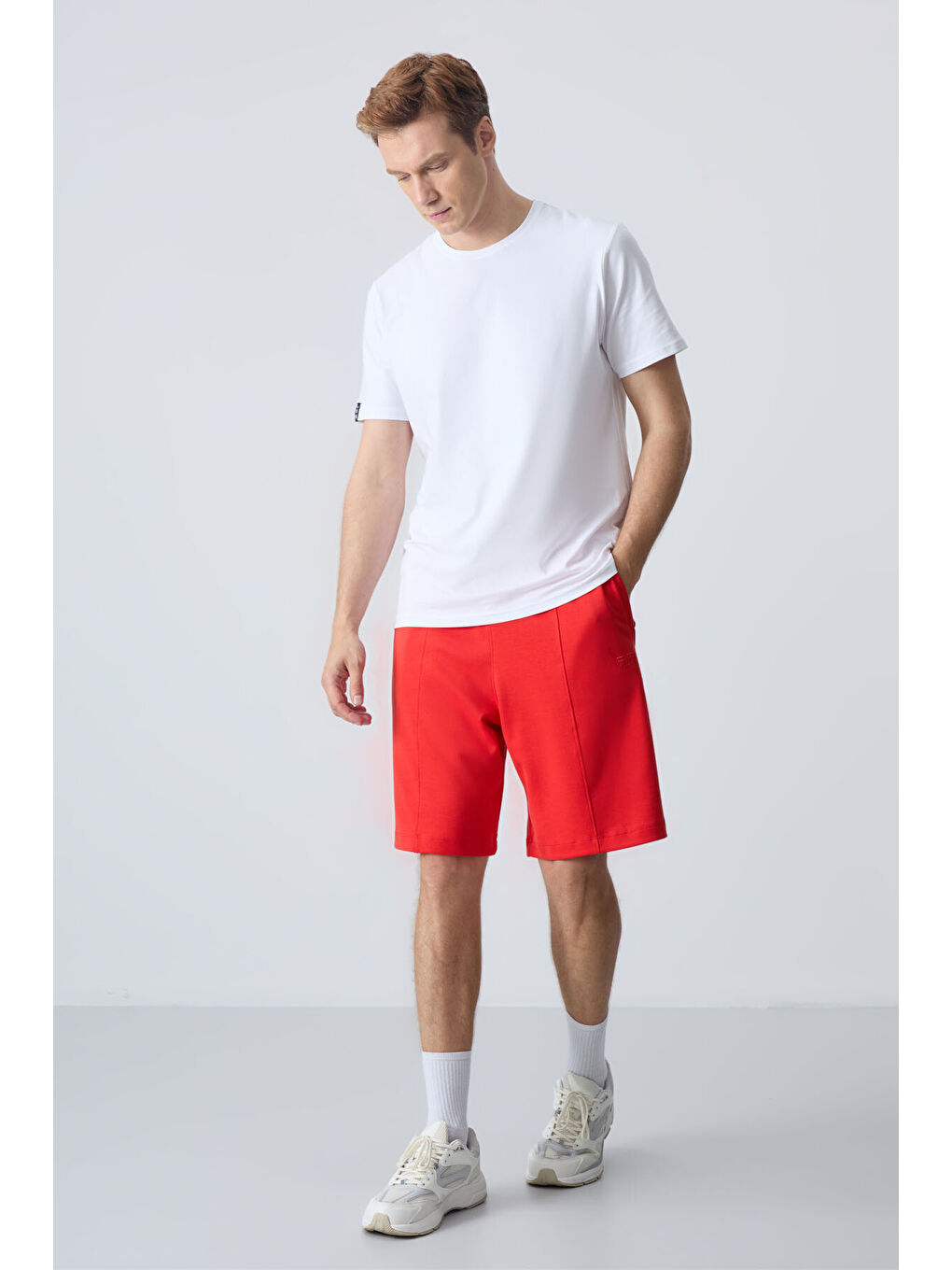 Kırmızı Fiesta Pamuklu Kalın Yumuşak Dokulu Standart  Fit Basic Erkek Şort  - 81277-1