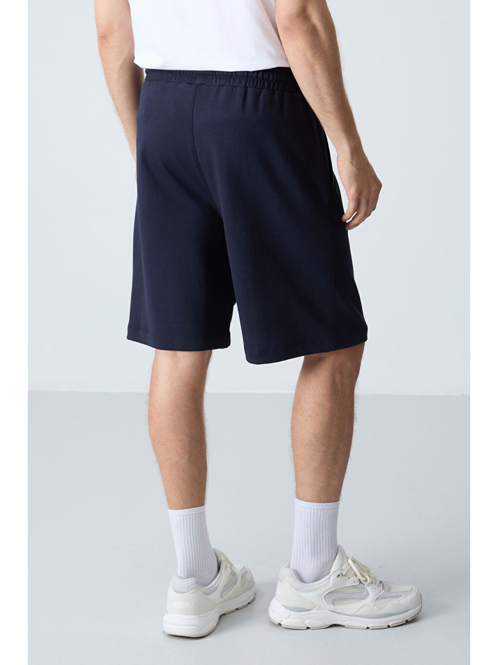 Lacivert Pamuklu Kalın Yumuşak Dokulu Standart  Fit Basic Erkek Şort  - 81277-4