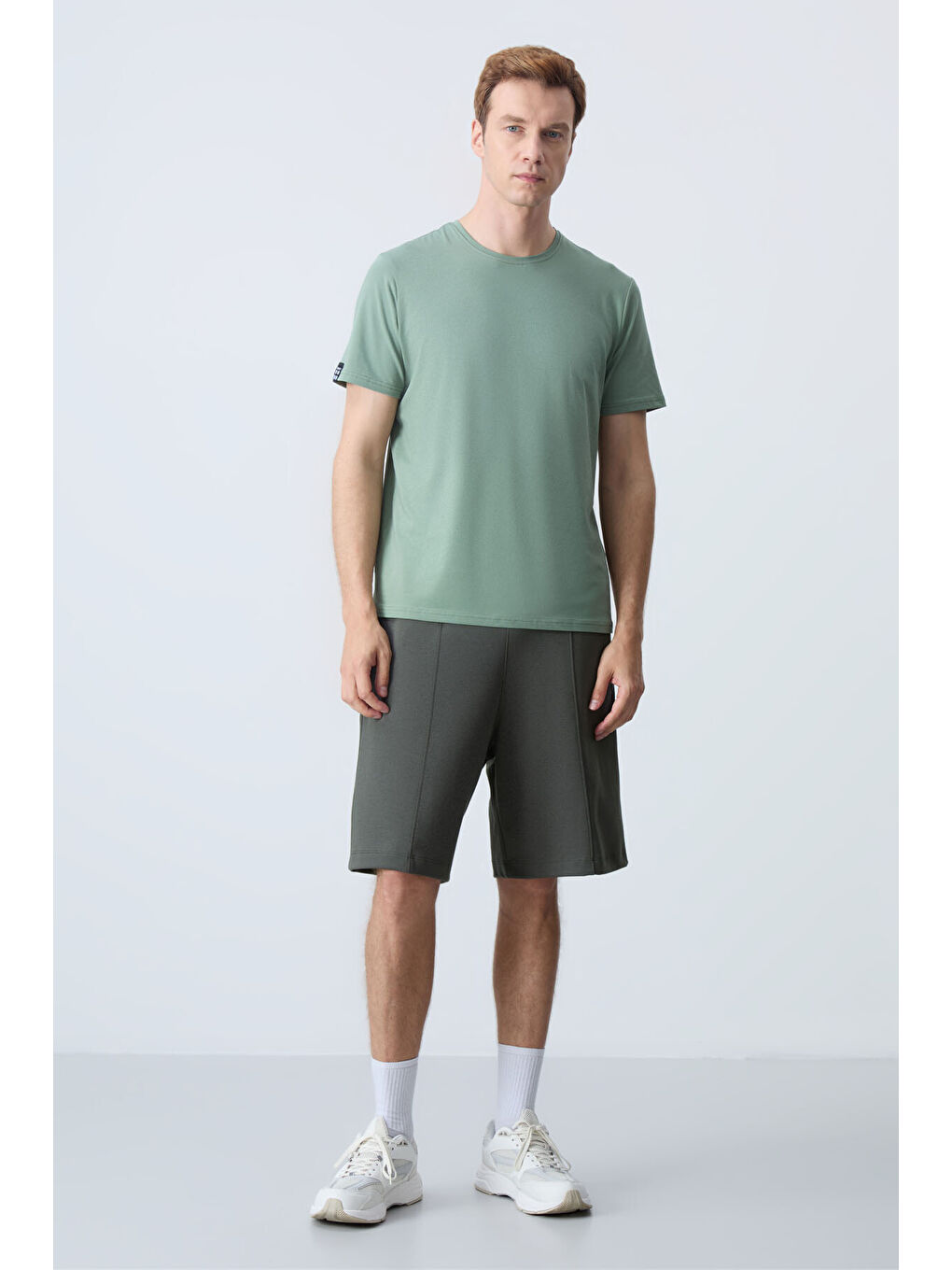 Haki Pamuklu Kalın Yumuşak Dokulu Standart  Fit Basic Erkek Şort  - 81277-4