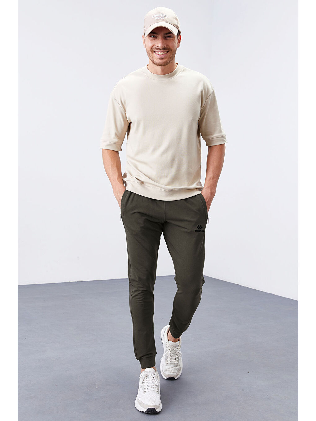 Haki Fermuar Cepli Dar Kalıp  Jogger Erkek Eşofman Alt - 84343-4