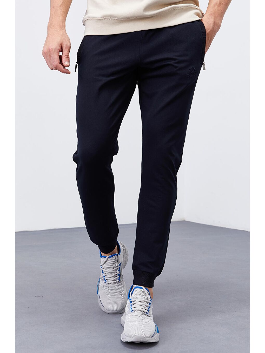 Lacivert Fermuar Cepli Dar Kalıp  Erkek Jogger Eşofman Altı- 84343-1
