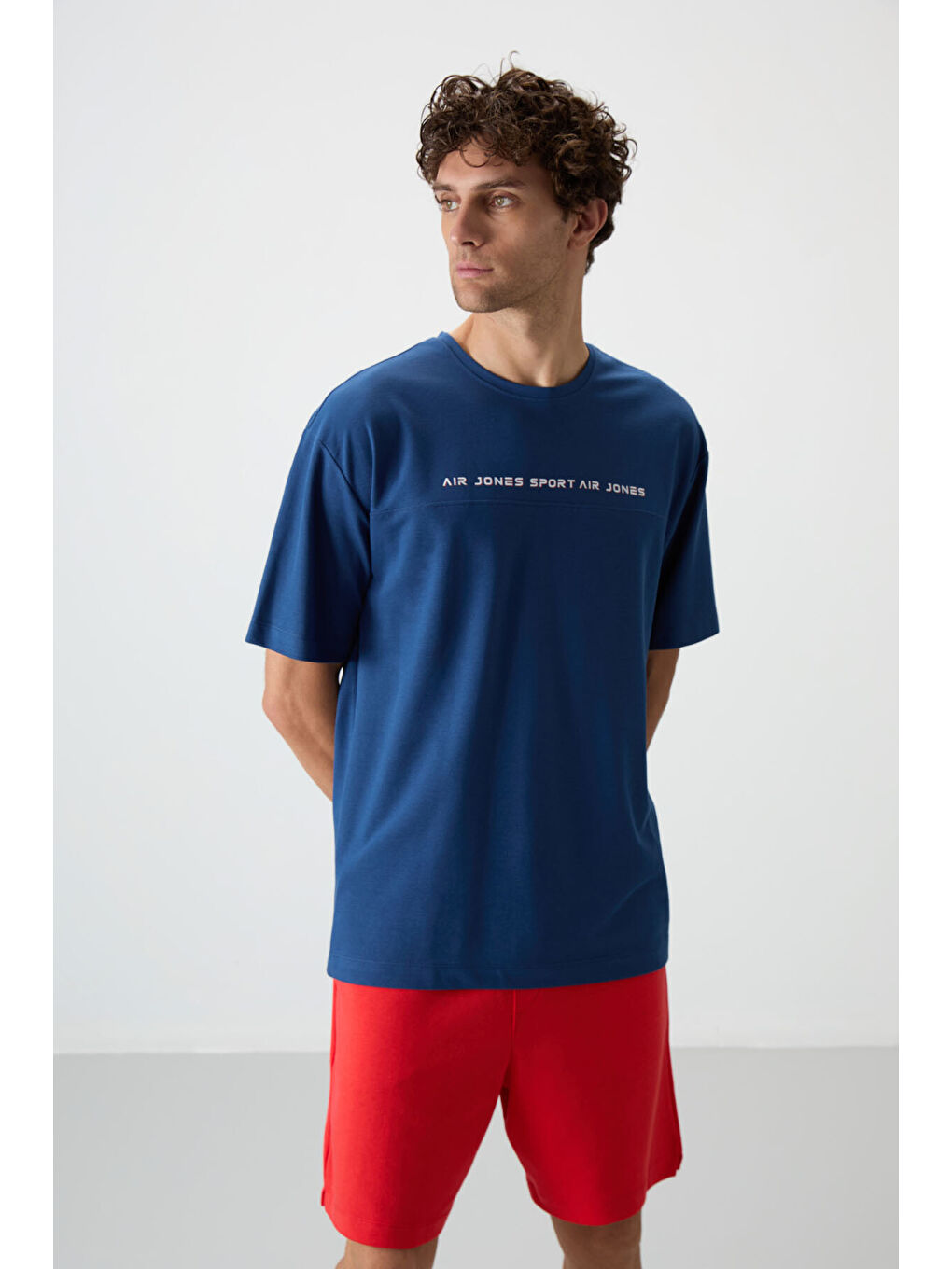 Lacivert Pamuklu Kalın Yüzeyi Dokulu  Fit  Baskılı Erkek Tişört - 88371-3