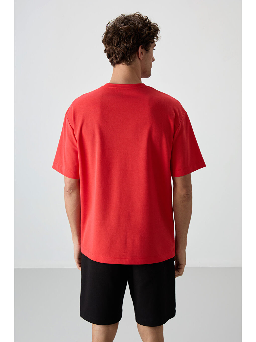 Kırmızı Pamuklu Kalın Yüzeyi Dokulu  Fit  Baskılı Erkek Tişört - 88371-4