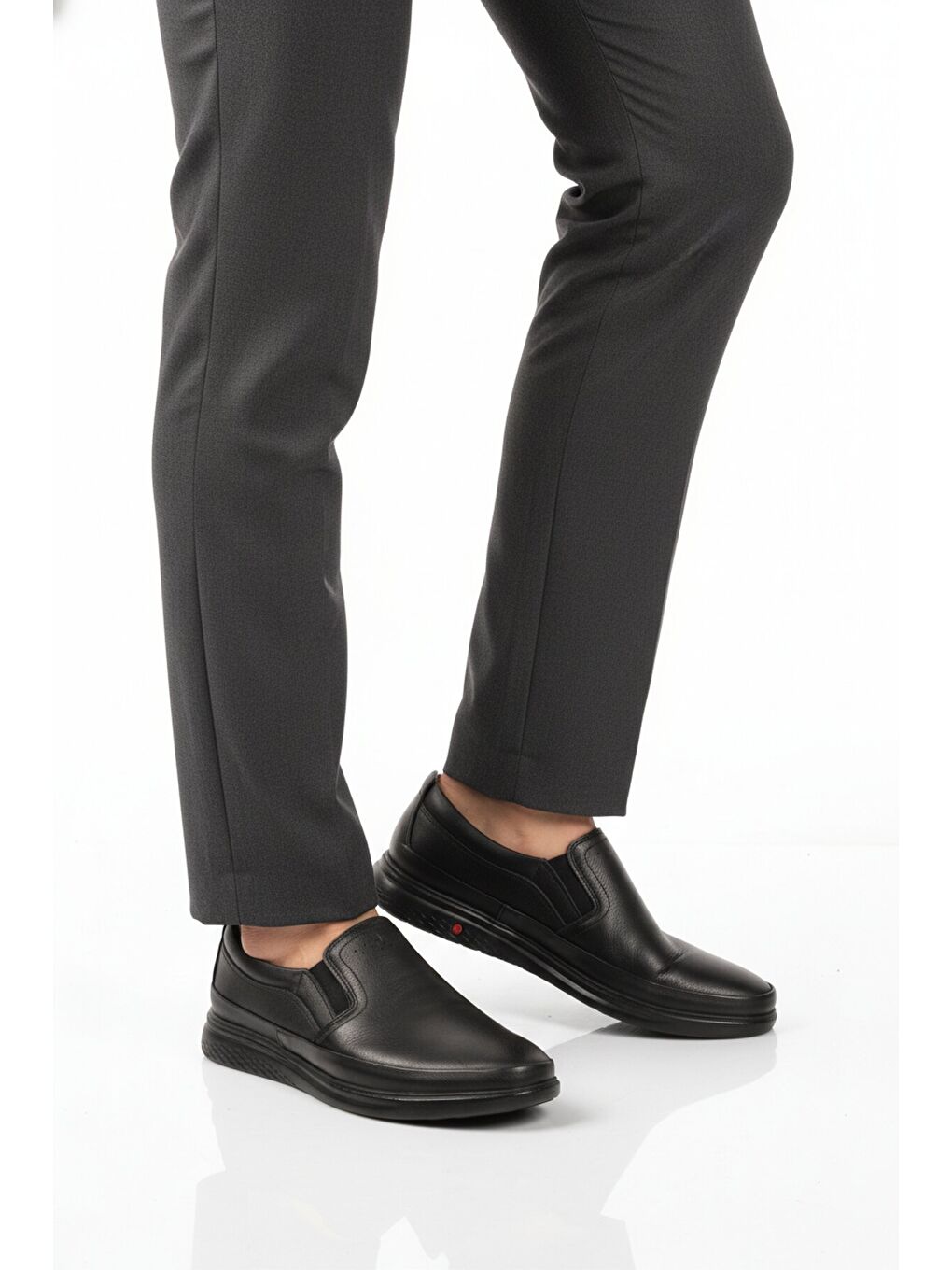 Siyah Hakiki Deri Jel Taban Anatomik Erkek Günlük Ayakkabı 478 M