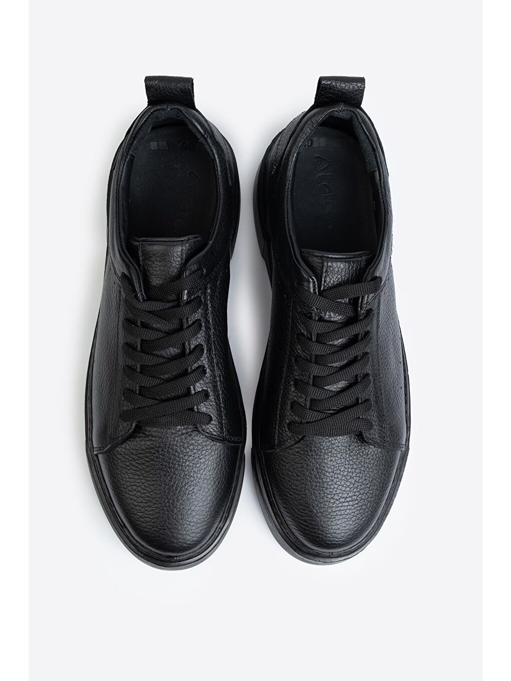 Siyah Hakiki Deri Erkek Spor Ayakkabı