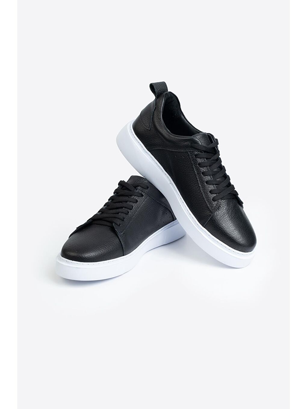 Siyah Hakiki Deri Erkek Spor Ayakkabı-1