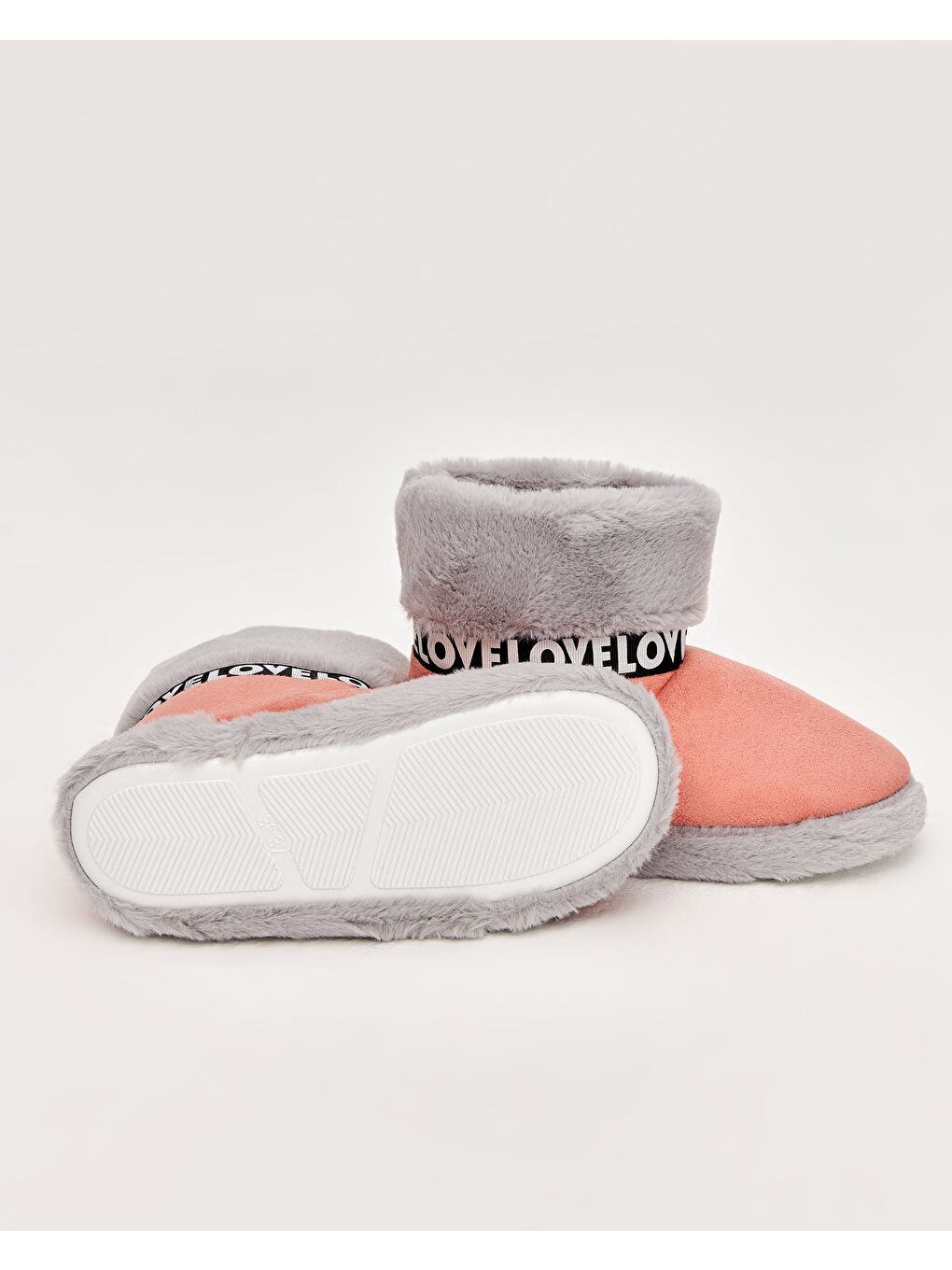 Pembe Kadın Love Yazılı Panduf - LOV-3