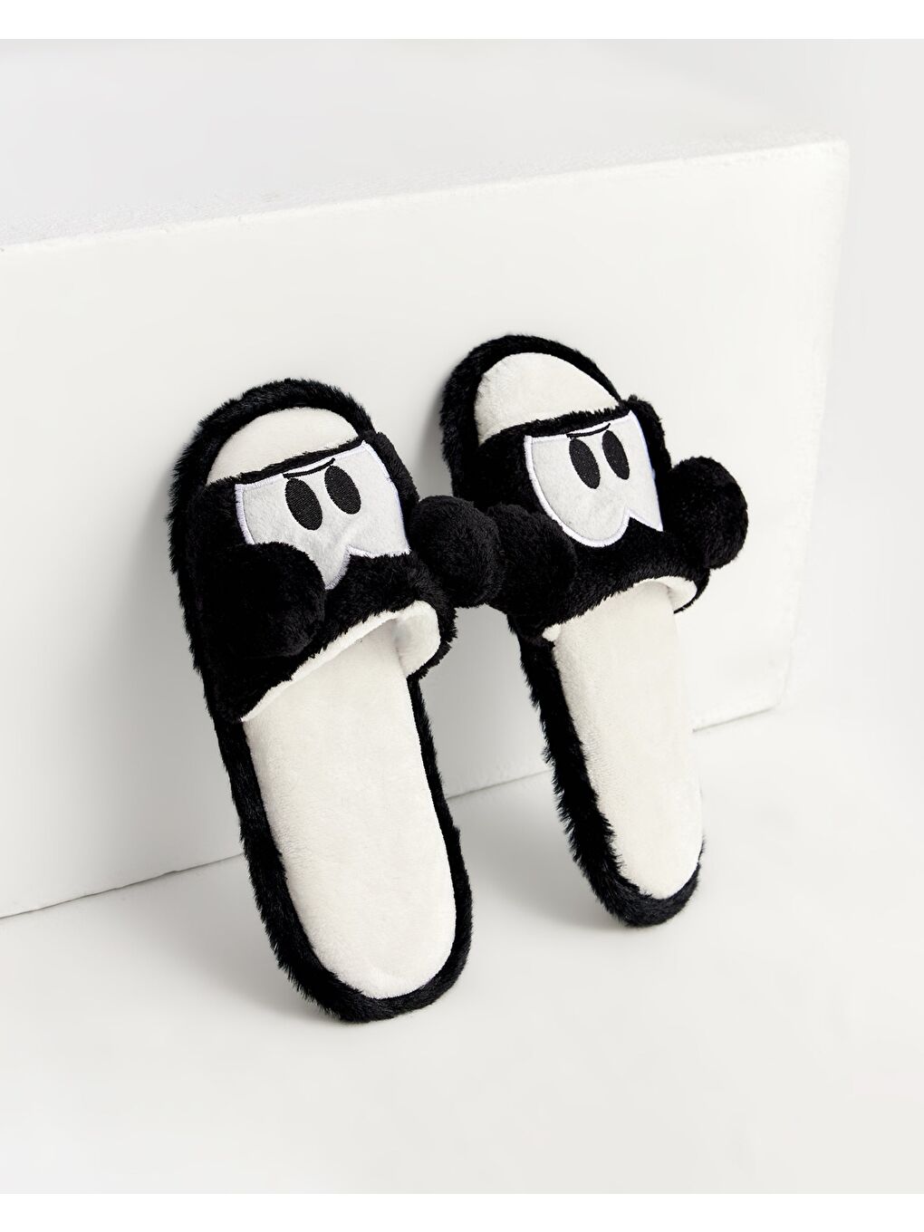 Ekru Kadın Figürlü Ev Terliği - BOBİ-2