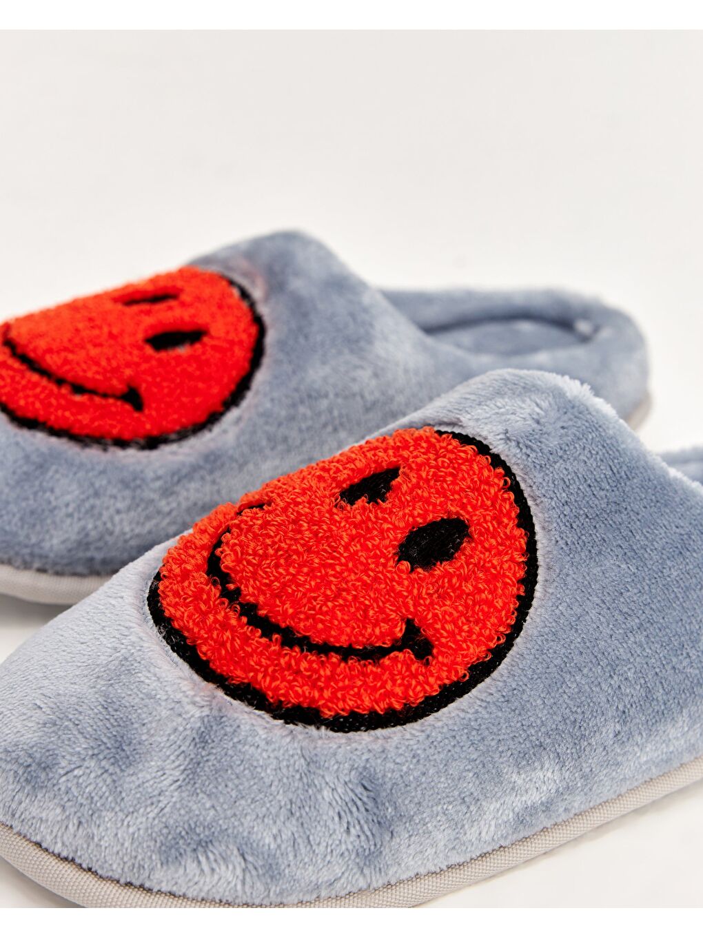 Mavi Kadın Gülen Yüz Emojili Ev Terliği - YUBİ-1