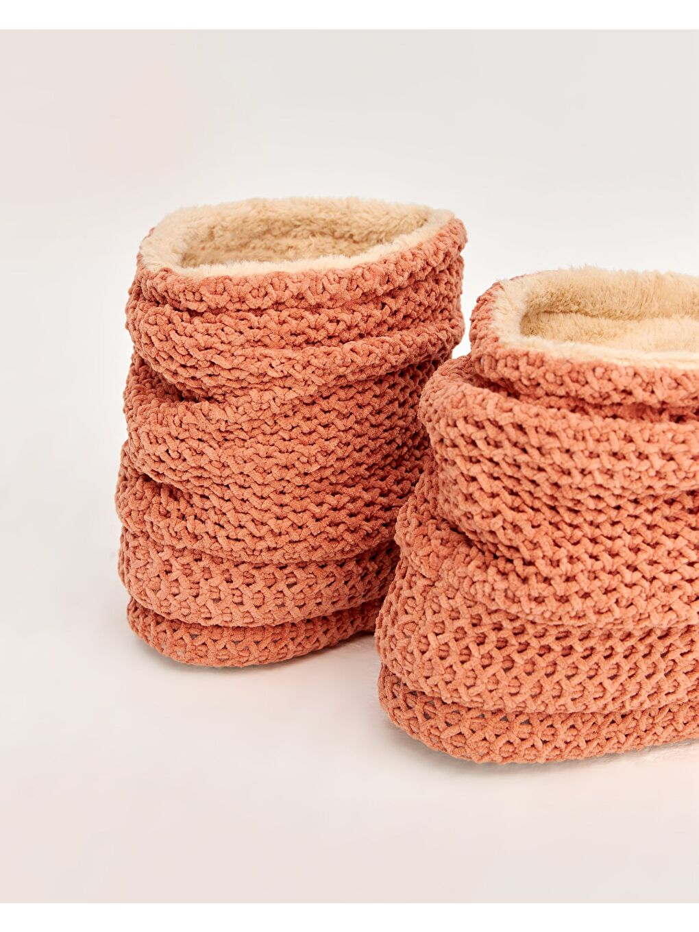 Pembe Kadın Triko Örgü Desenli Panduf - LILY-2