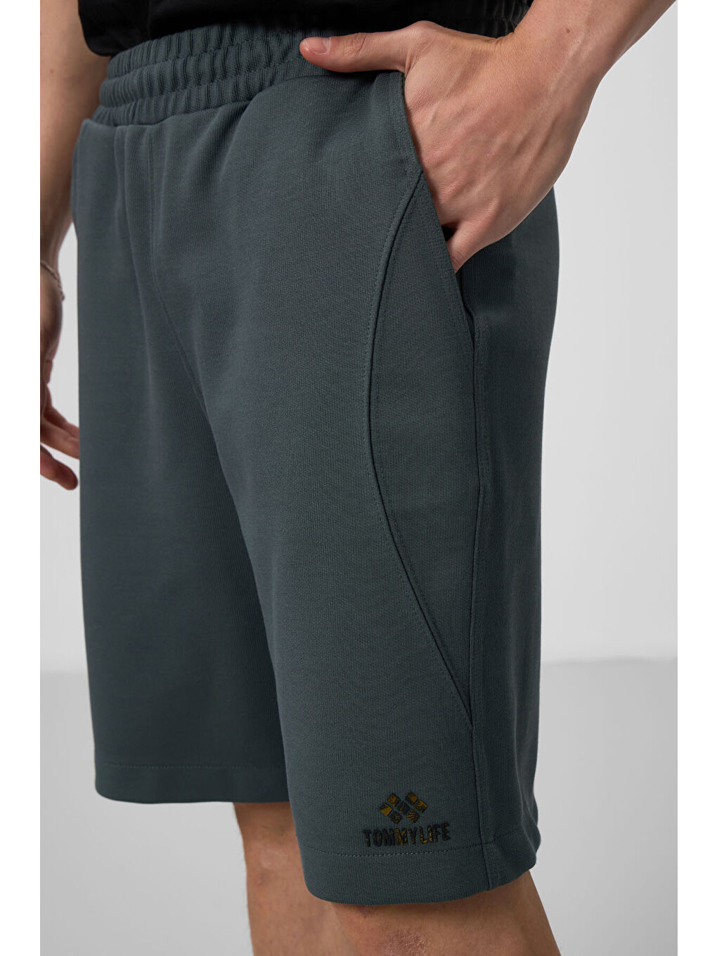 Haki Yüzeyi Dokulu Oversize Erkek Şort - 81288-2