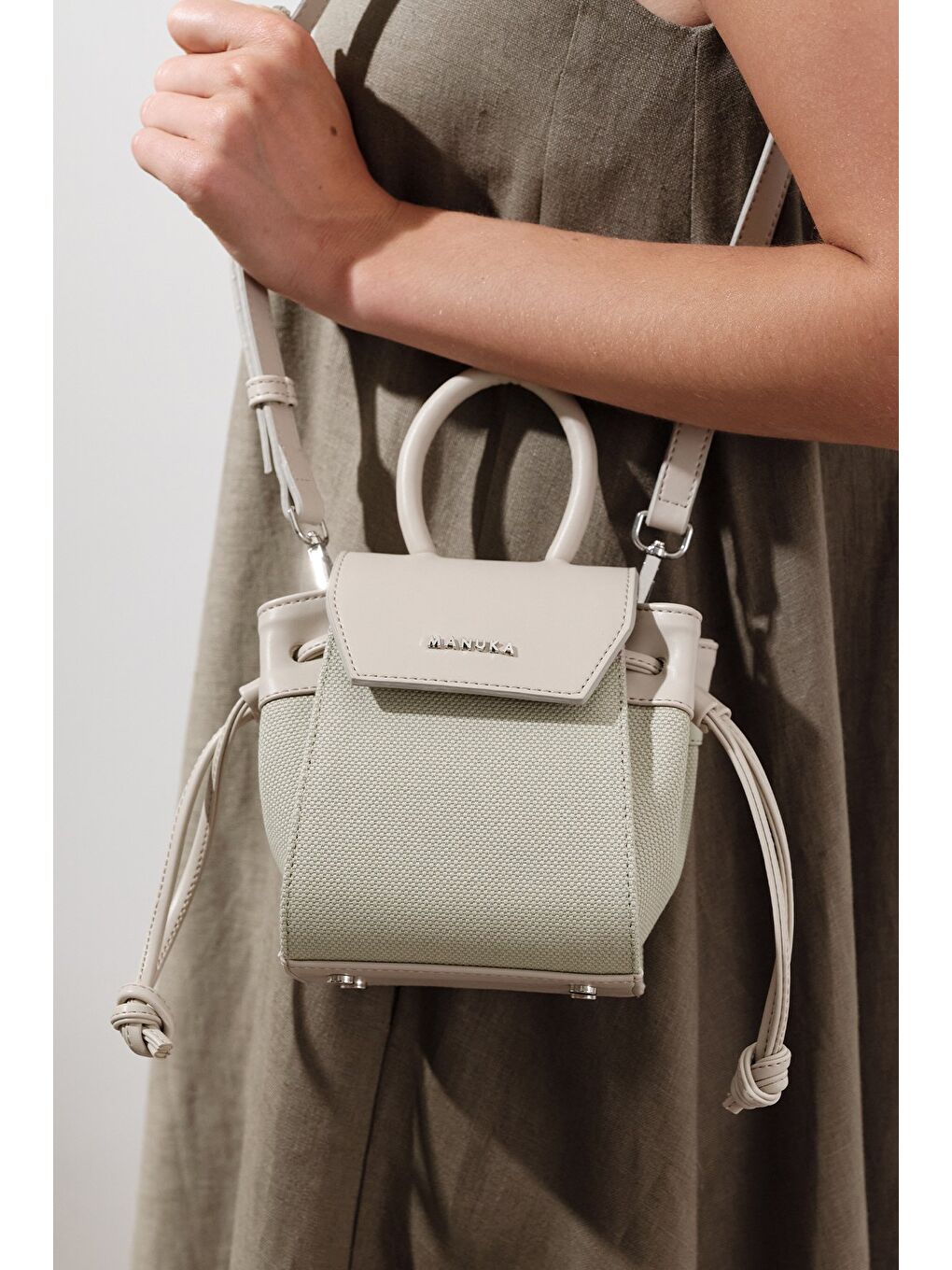 Yeşil Kanvas Kapaklı Mini Çanta Çağla-1