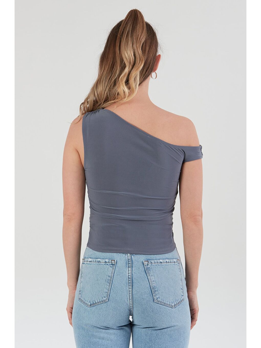 Antrasit Yanları Drapeli Tek Kol Bluz-3