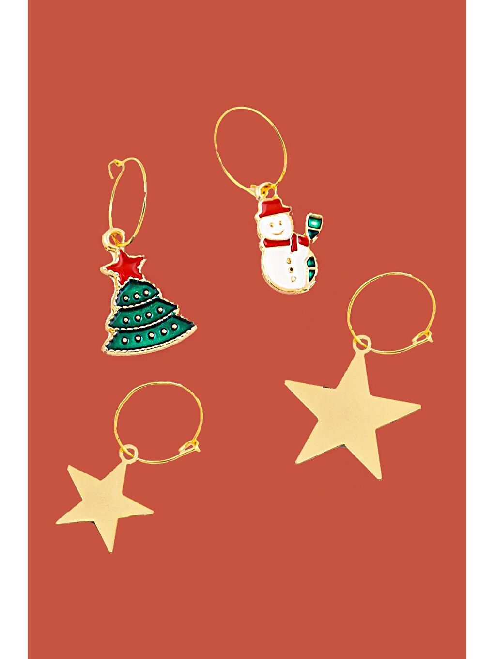 Sarı Yılbaşı Yıldızı Halka Küpe 4'lü Paket-3