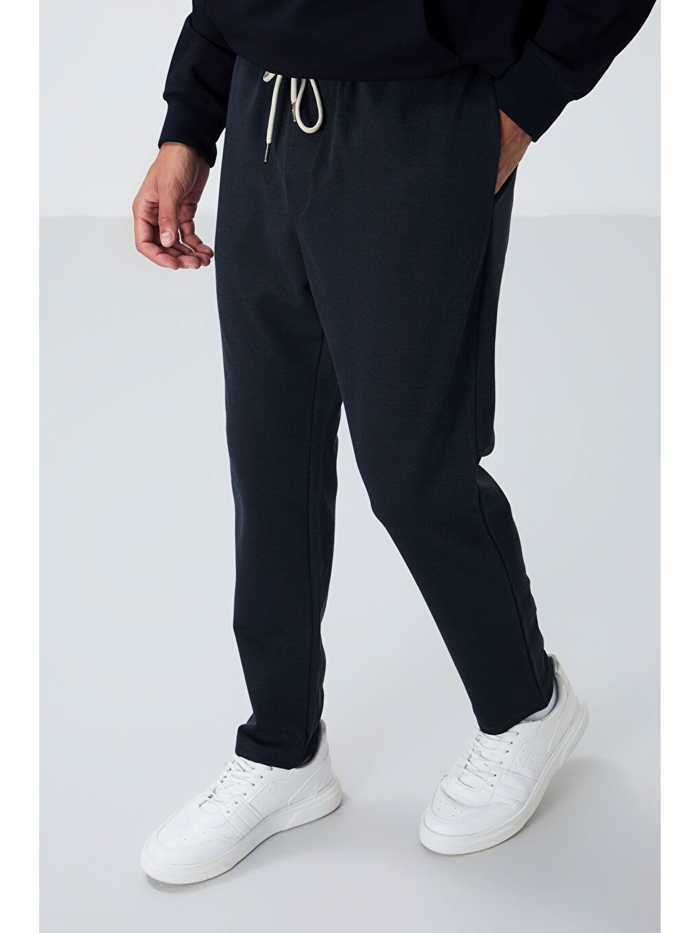 İndigo Yüzeyi Dokulu Standart Fit Erkek Eşofman Alt - 82155-3