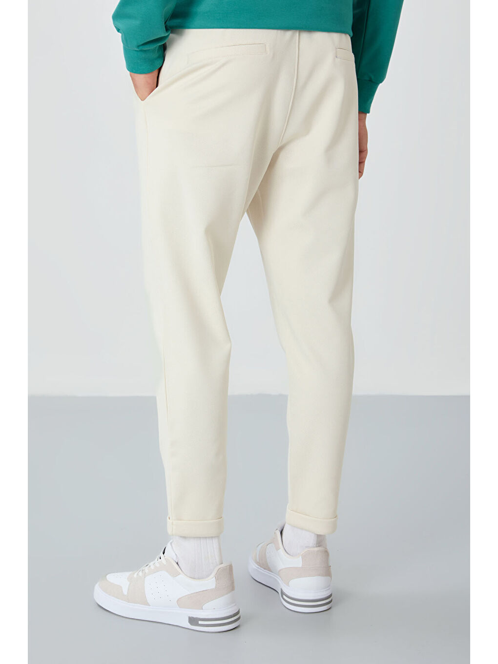 Bej Yüzeyi Dokulu Standart Fit Erkek Eşofman Alt - 82154-4