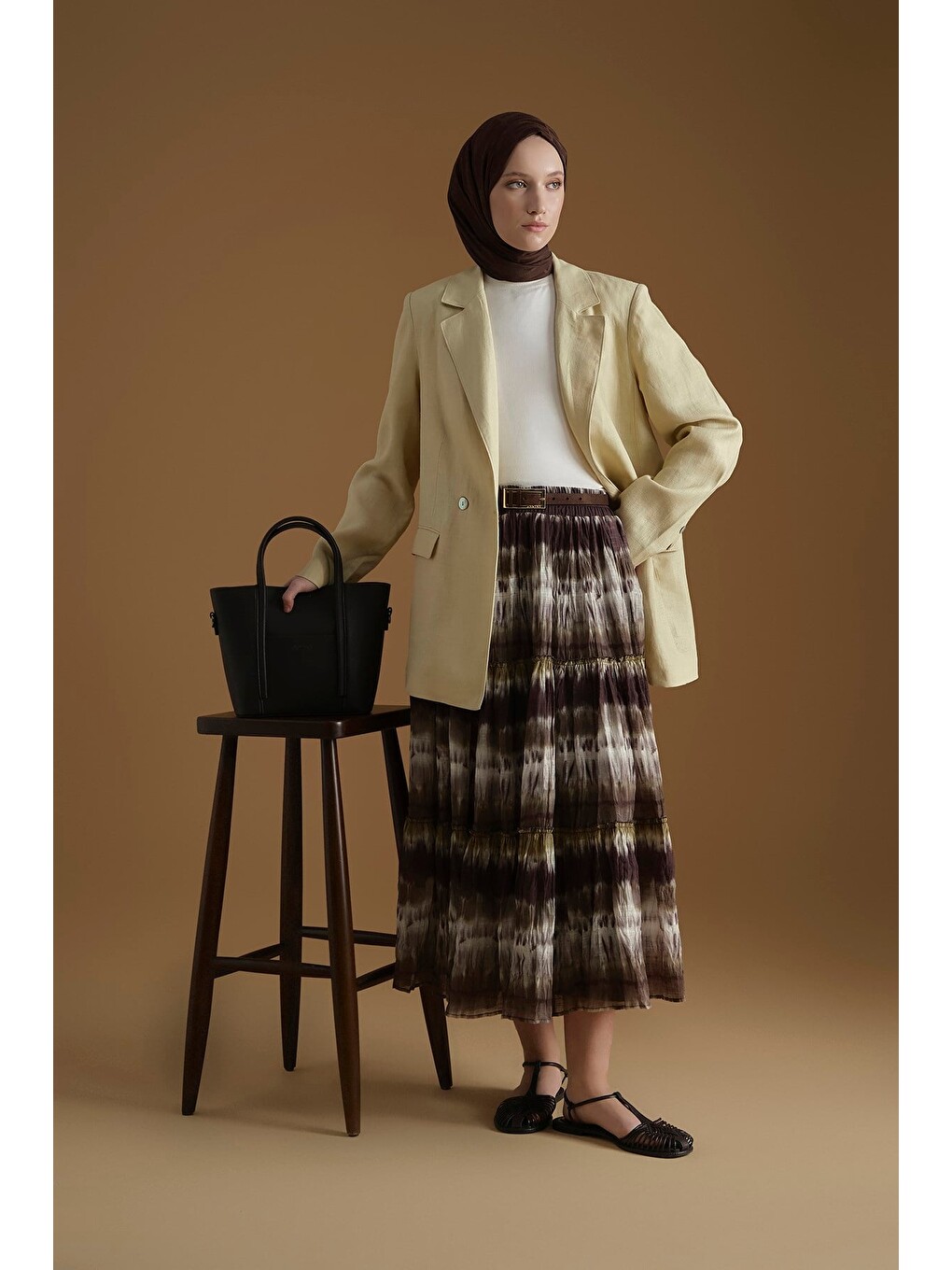 Batik Desenli Etek Haki