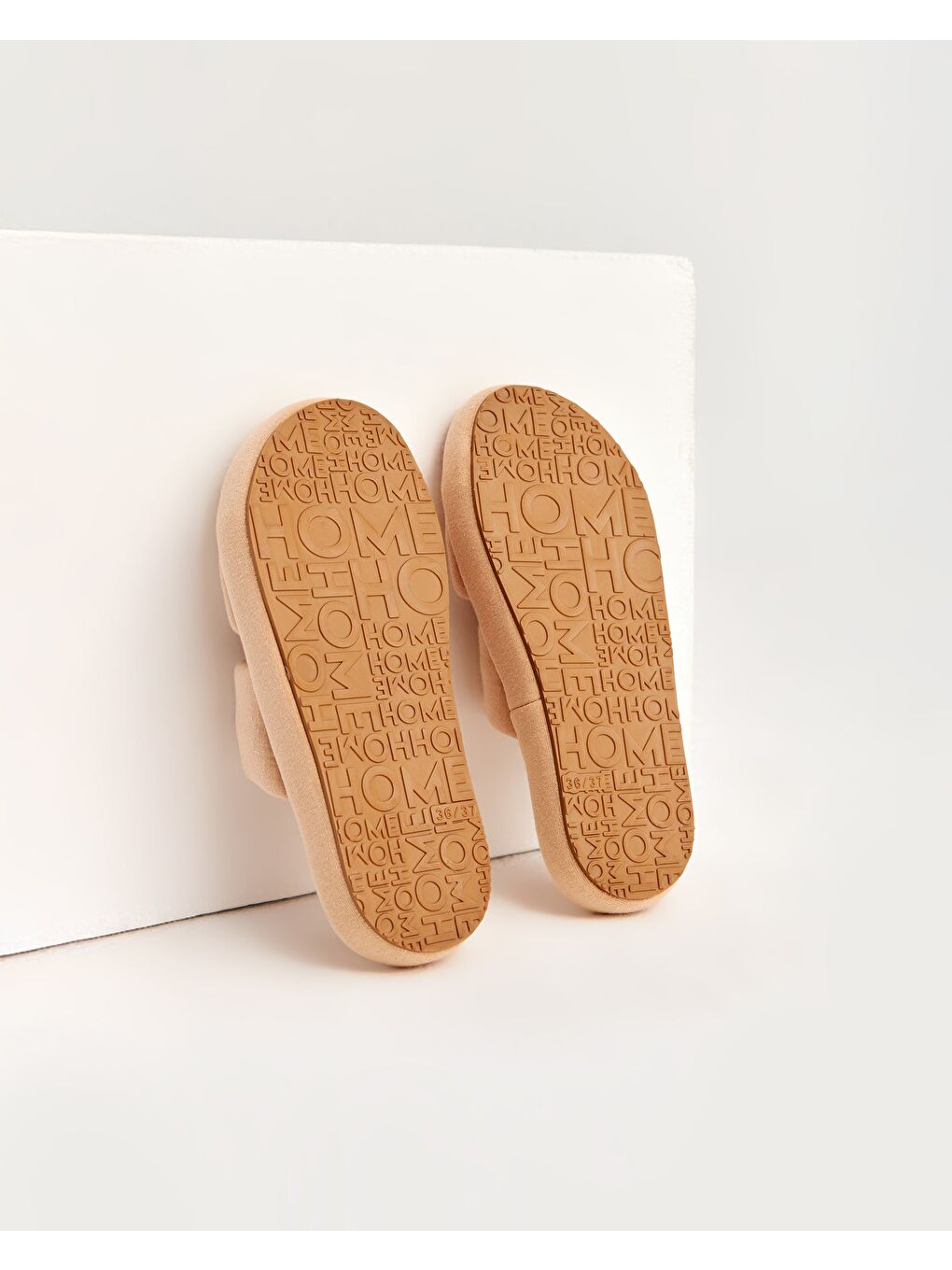 Bej Kadın Ev Terliği - POLİ-F-2