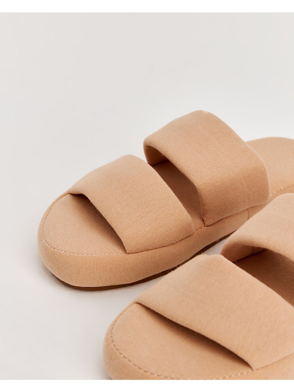 Bej Kadın Ev Terliği - POLİ-F-3