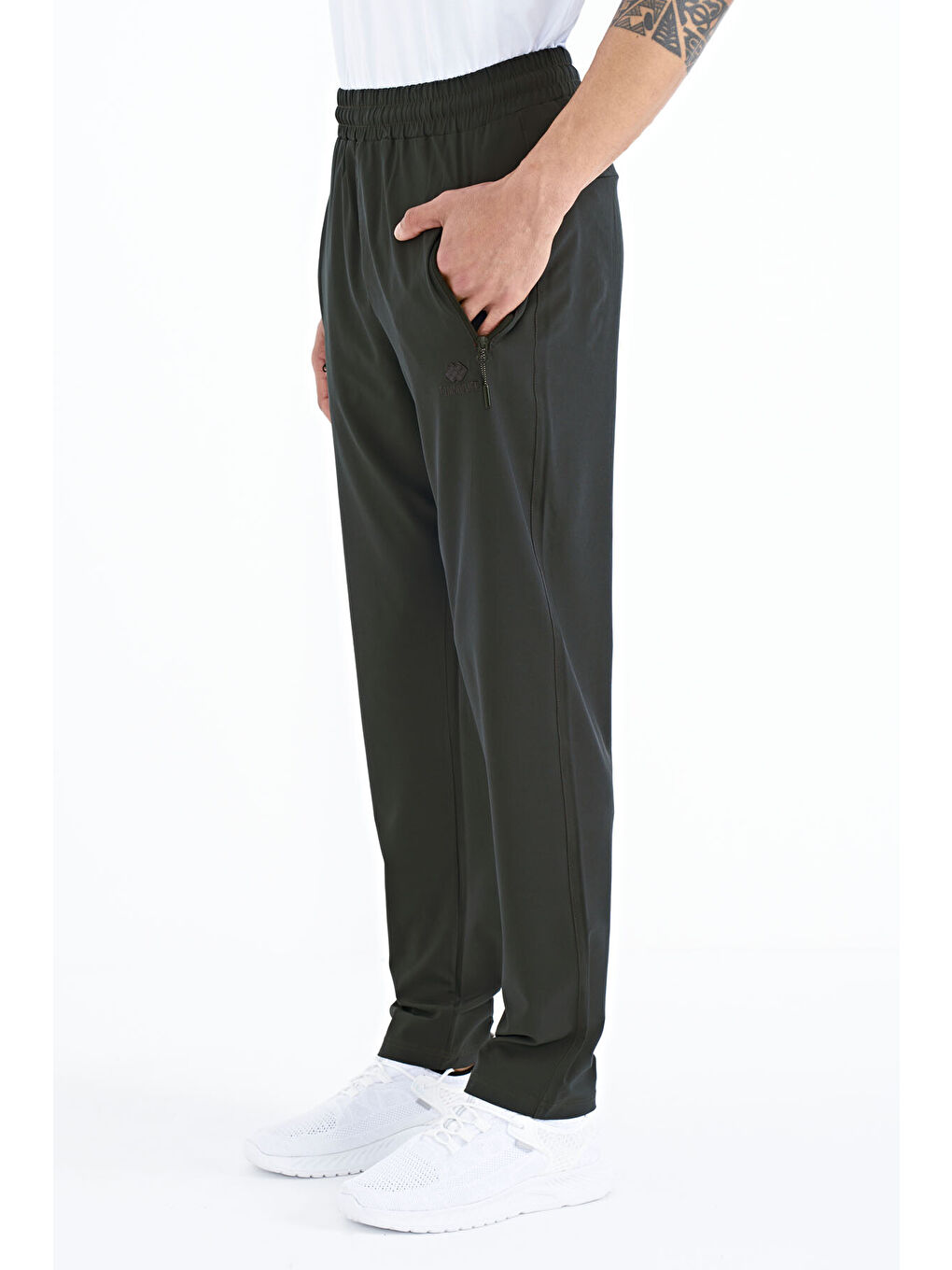 Haki Erkek Fermuarlı Üç Cepli Standart Kalıp Klasik Paça Eşofman Alt - 84768-2