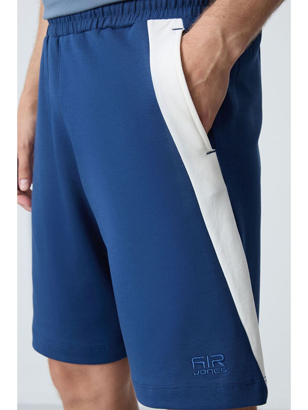 Lacivert Parlament Pamuklu Kalın Yumuşak Dokulu Standart Fit Basic Erkek Şort  - 81280-2