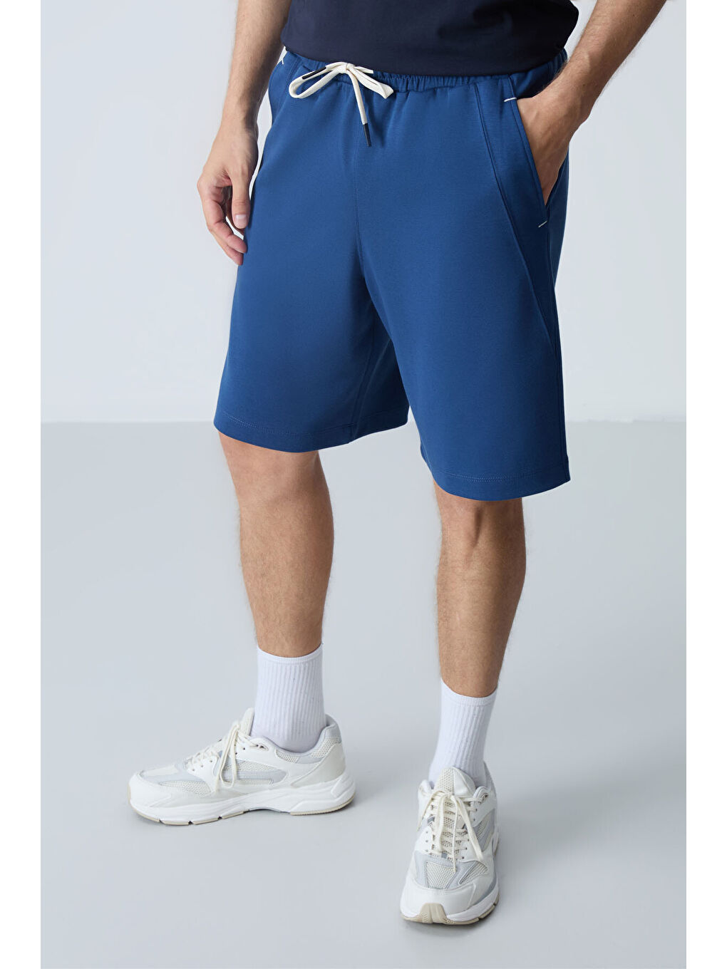 Lacivert Parlament Pamuklu Kalın Yumuşak Dokulu Standart Fit Basic Erkek Şort  - 81278-2