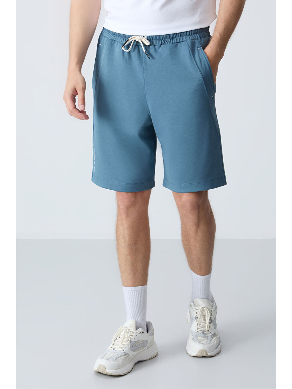 Yeşil Orman yeşili Pamuklu Kalın Yumuşak Dokulu Standart  Fit Basic Erkek Şort  - 81278-1