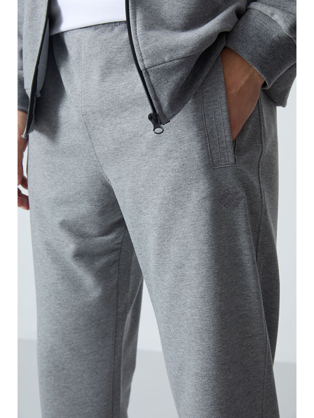 Gri Melanj Pamuklu Kalın Yumuşak Dokulu Comfort Fit Basic Erkek Eşofman Takım - 85260-2