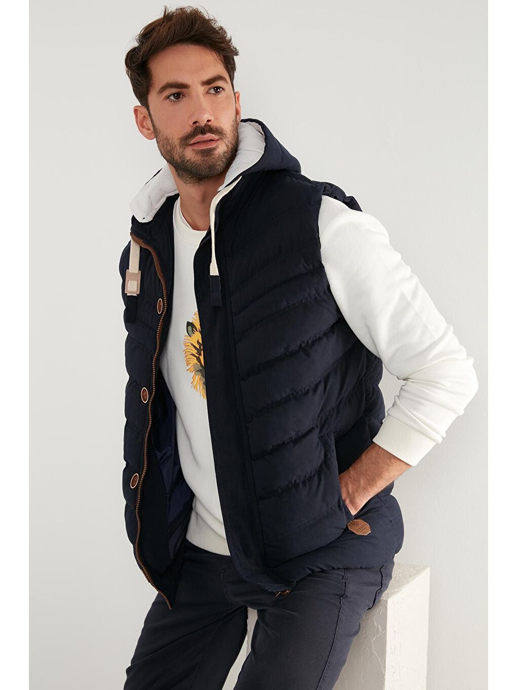 Lacivert Kapüşonlu Slim Fit Erkek Yelek 556B5618-1