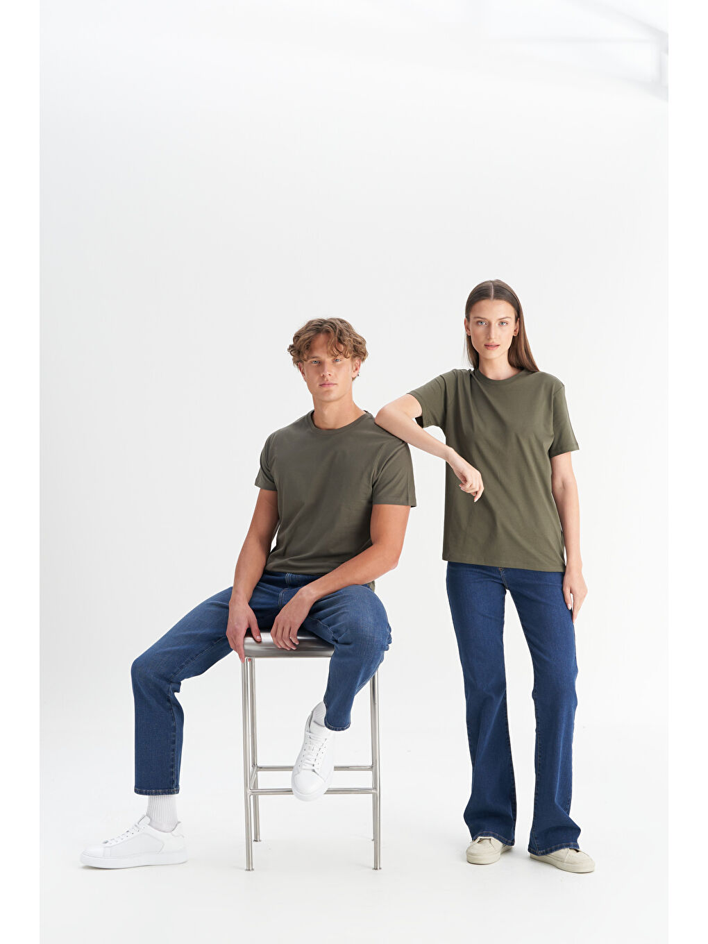 Erkek Haki Slim Fit Dar Kesim %100 Pamuk Bisiklet Yaka Kısa Kollu Tişört-4